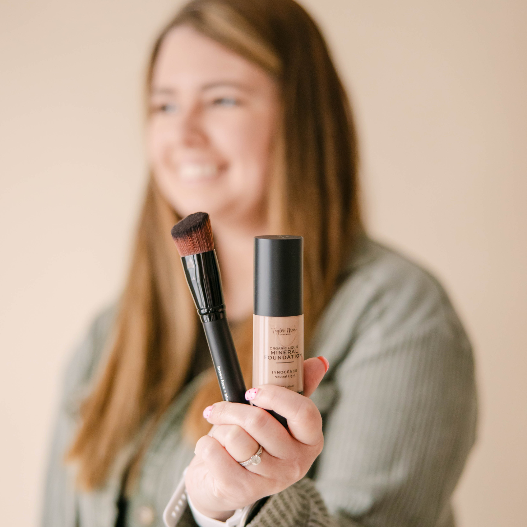 Liquid Mineral Foundation | Buildable Coverage