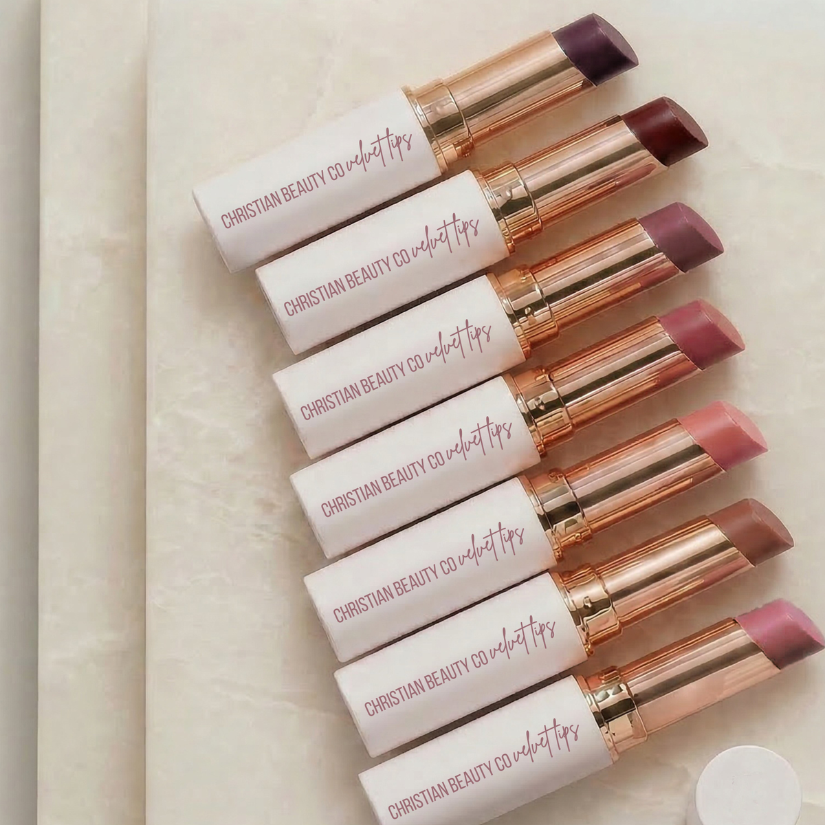 Velvet Lips Matte Lipstick