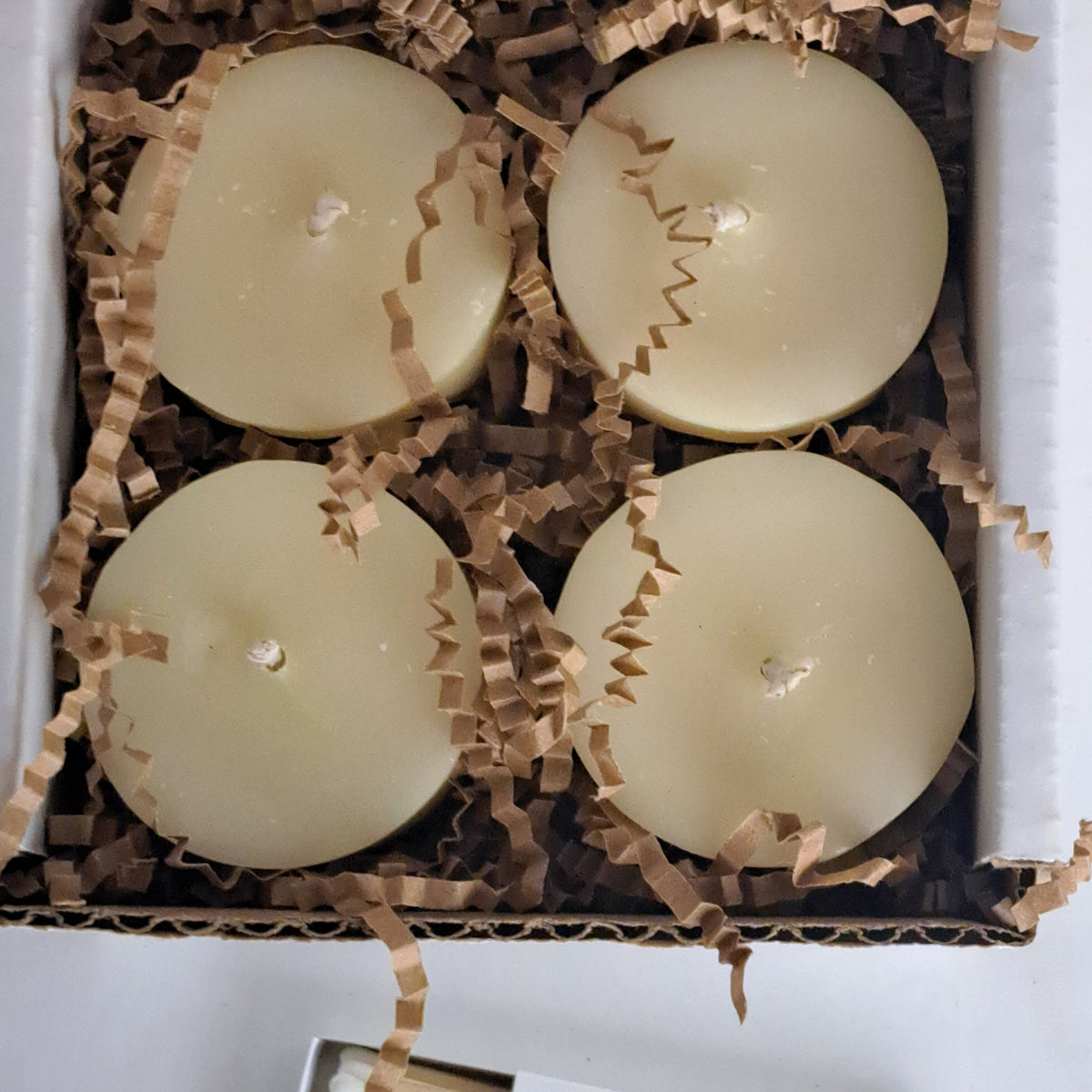 Soy Votive Candles – 4 Pack + FREE Votive Holder*
